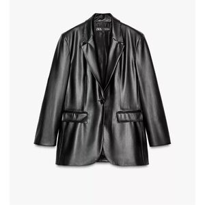 ZARA BLOGGERS FAV STRAIGHT FIT FAUX LEATHER BLAZER